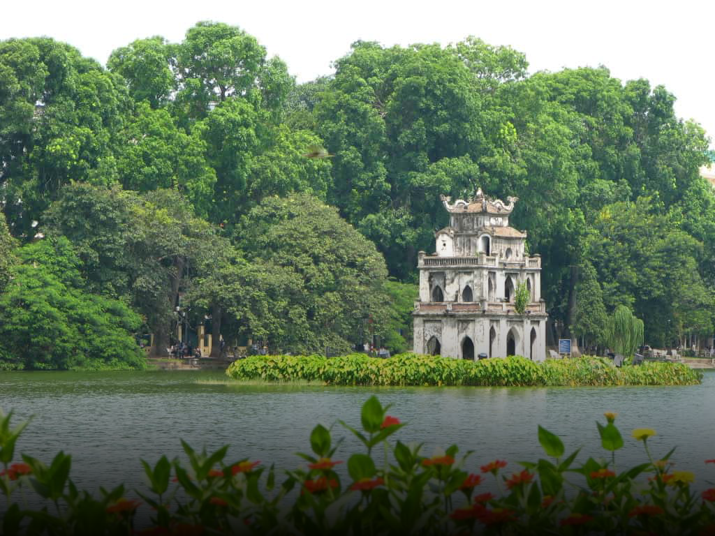 Vietnam: Hanoi – Halong package tour