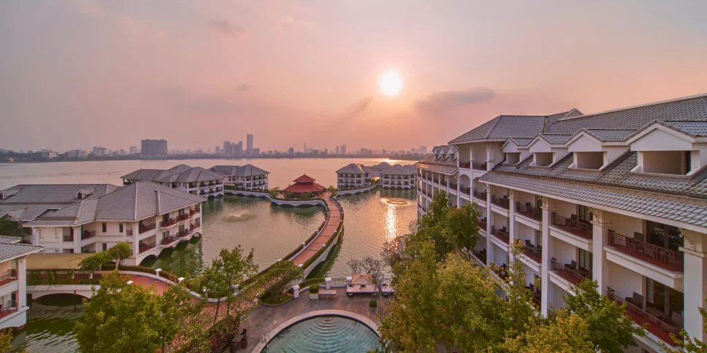 Hanoi West Lake Executive Retreat