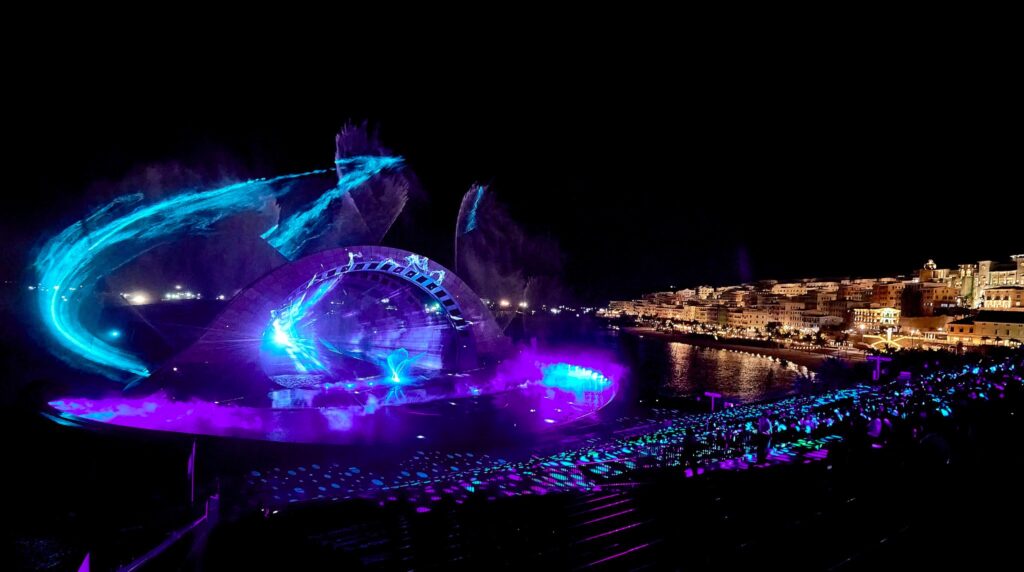 Kiss of The Sea show