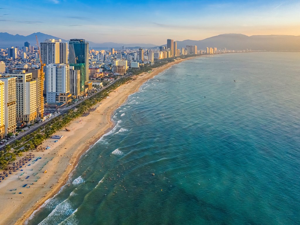 Vietnam: Danang package