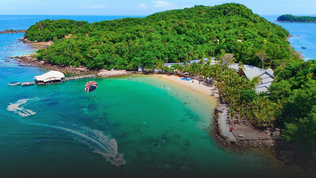 Vietnam: Phu Quoc package tour